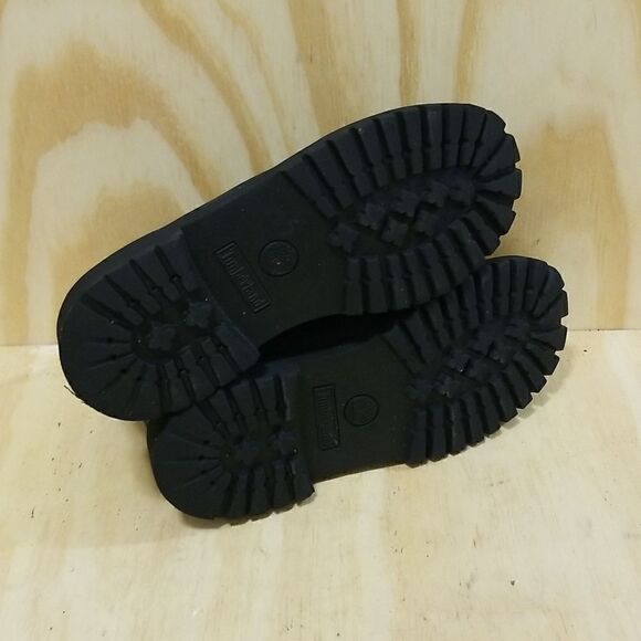 Timberland boots Mens 4.5 Wms / Girls 6.5 EU 37 - Picture 3 of 7